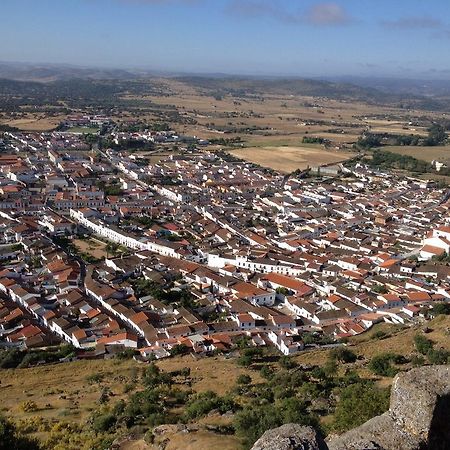 Hostal El Camionero Burguillos Del Cerro Eksteriør bilde