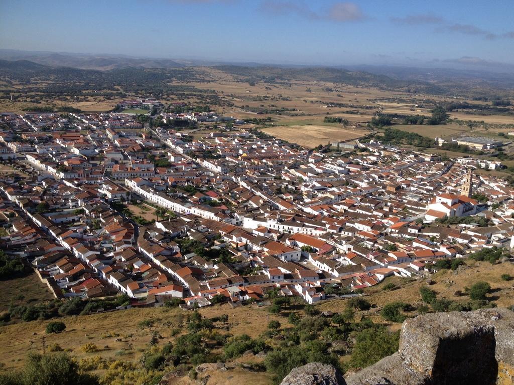 Hostal El Camionero Burguillos Del Cerro Eksteriør bilde