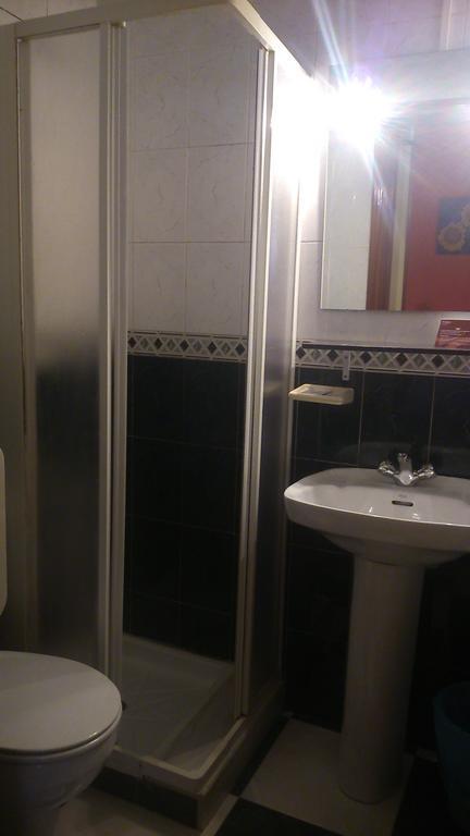 Hostal El Camionero Burguillos Del Cerro Rom bilde